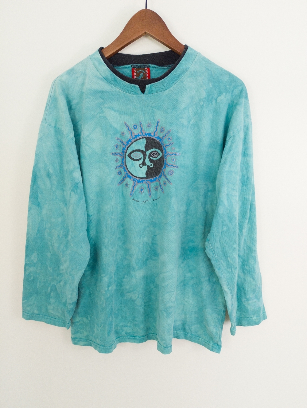 Dagoli 90s Circle of Friends Tie Dye Sun Face Long Sleeve Shirt Large